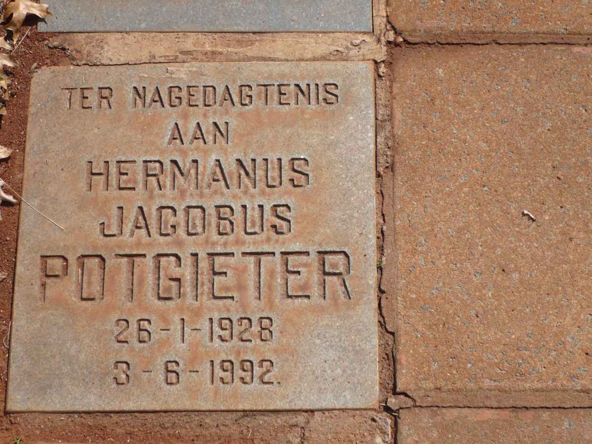 POTGIETER Hermanus Jacobus 1928-1992