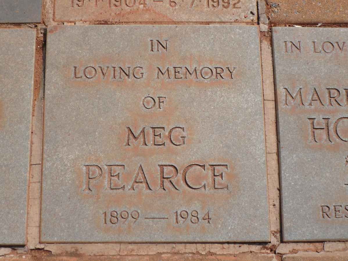 PEARCE Meg 1899-1984