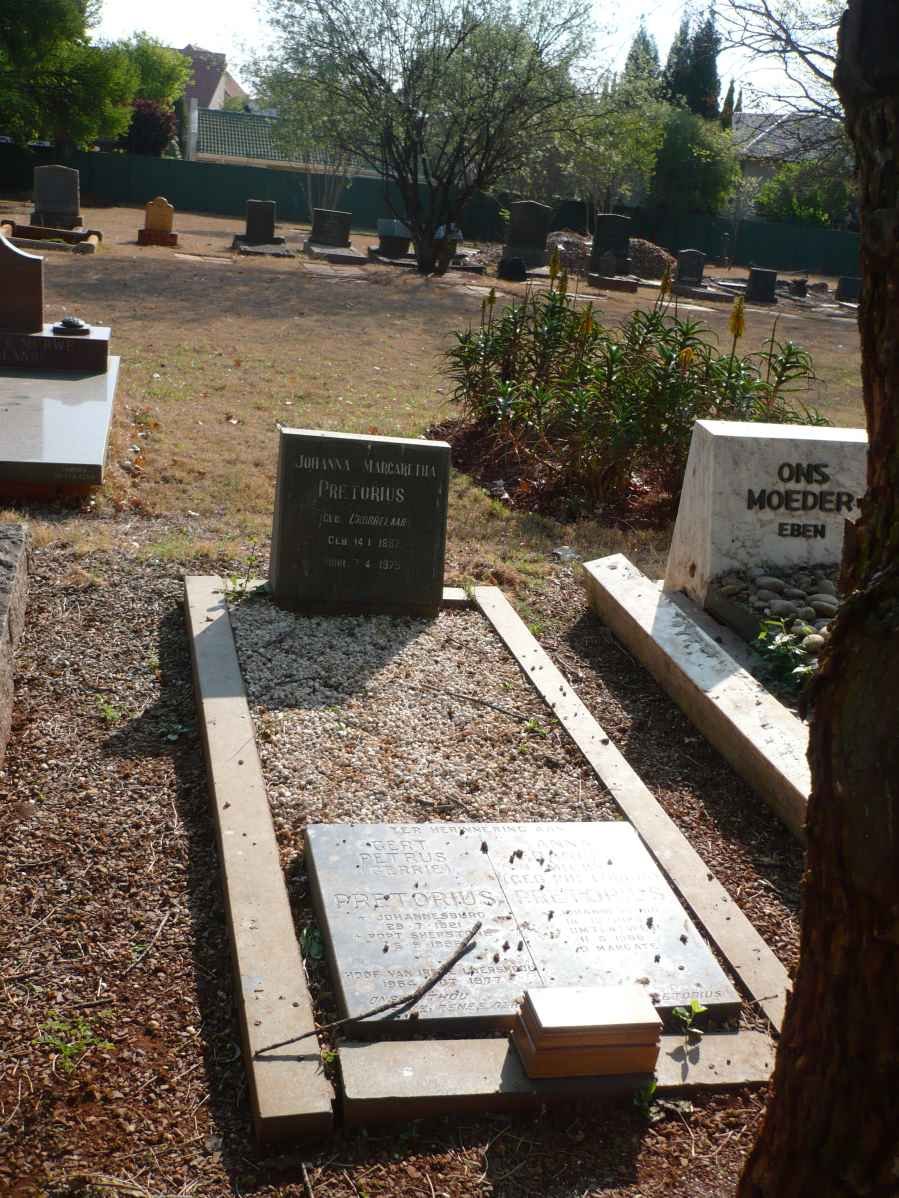 PRETORIUS Gert Petrus 1921-1996 &amp; Anna Francina PRETORIUS 1925-1988 :: PRETORIUS Petrus Gerrit 1985-2000