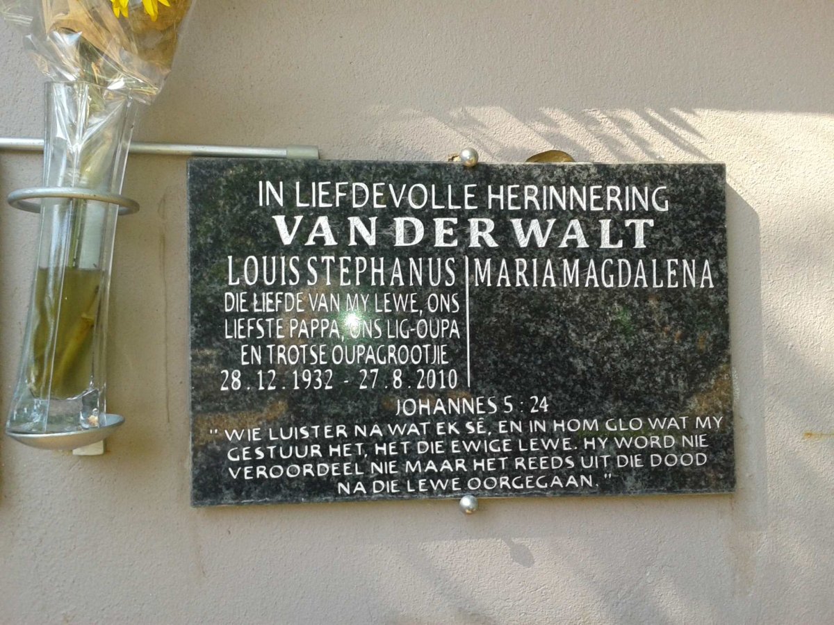 WALT Louis Stephanus, van der 1932-2010 &amp; Maria Magdalena