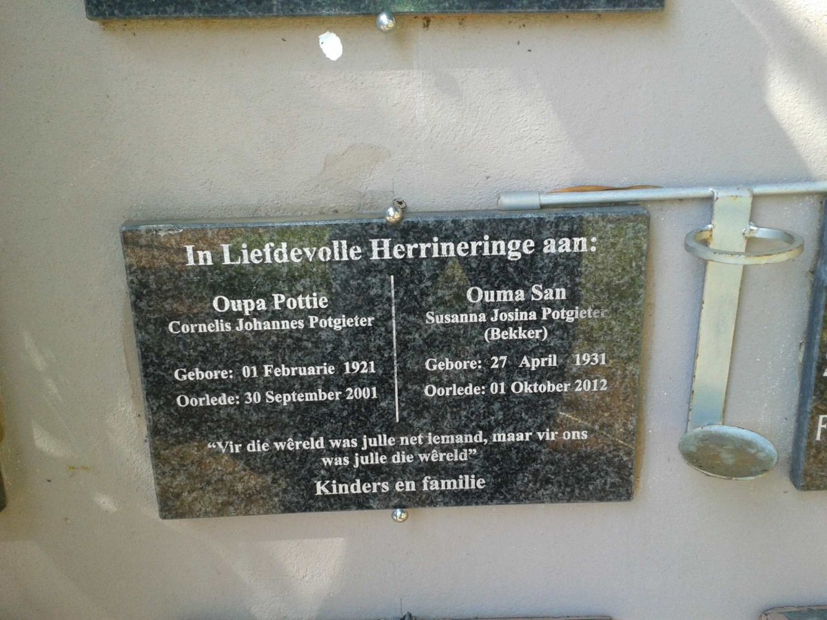 POTGIETER Cornelis Johannes 1921-2001 &amp; Susanna Josina BEKKER 1931-2012