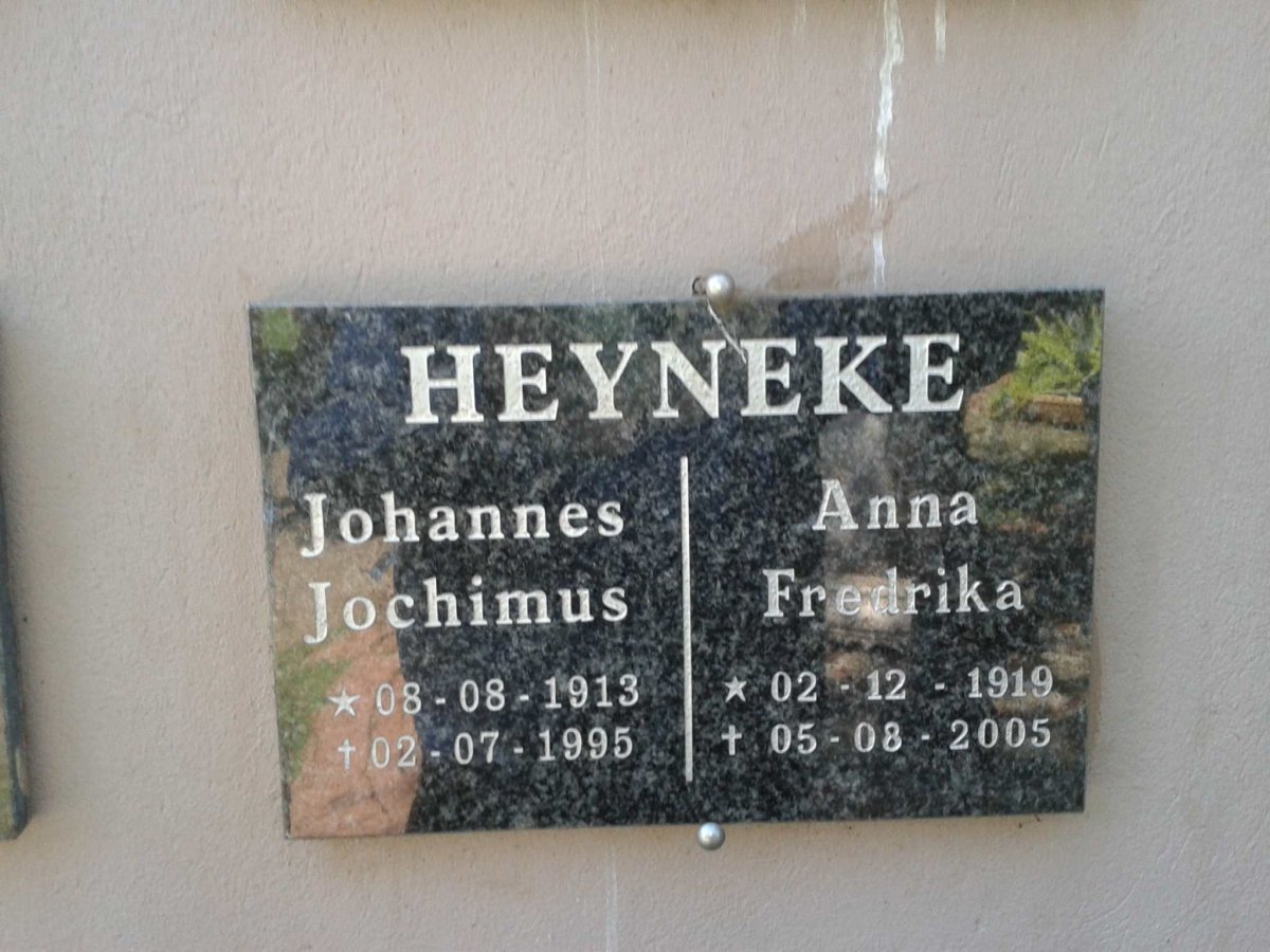 HEYNEKE Johannes Jochimus 1913-1995 &amp; Anna Fredrika 1919-2005