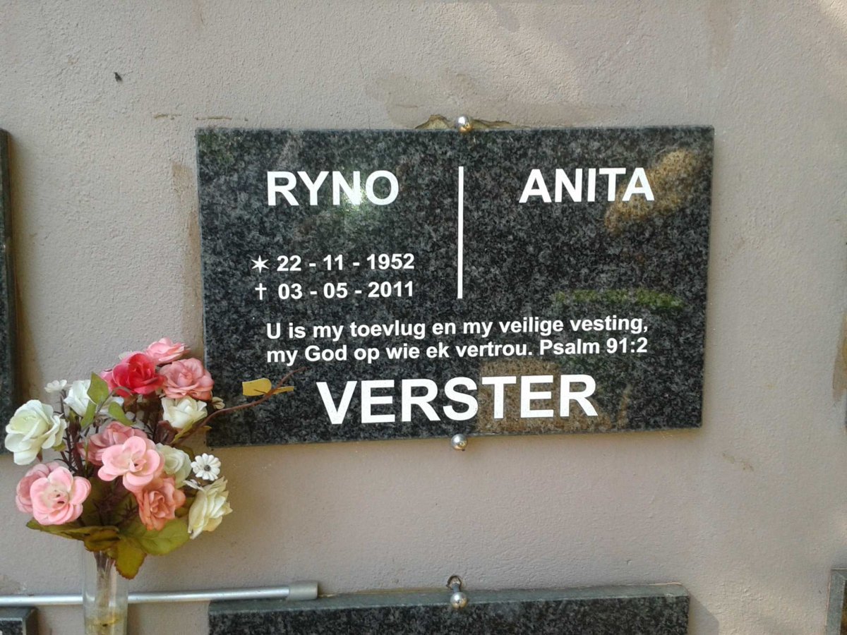 VERSTER Ryno 1952-2011 &amp; Anita