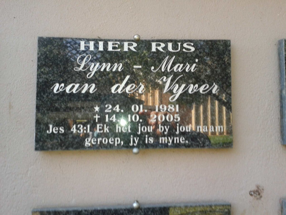 VYVER Lynn-Mari, van der 1981-2005