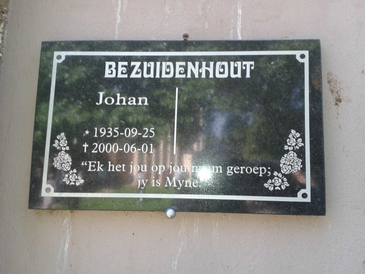 BEZUIDENHOUT Johan 1935-2000