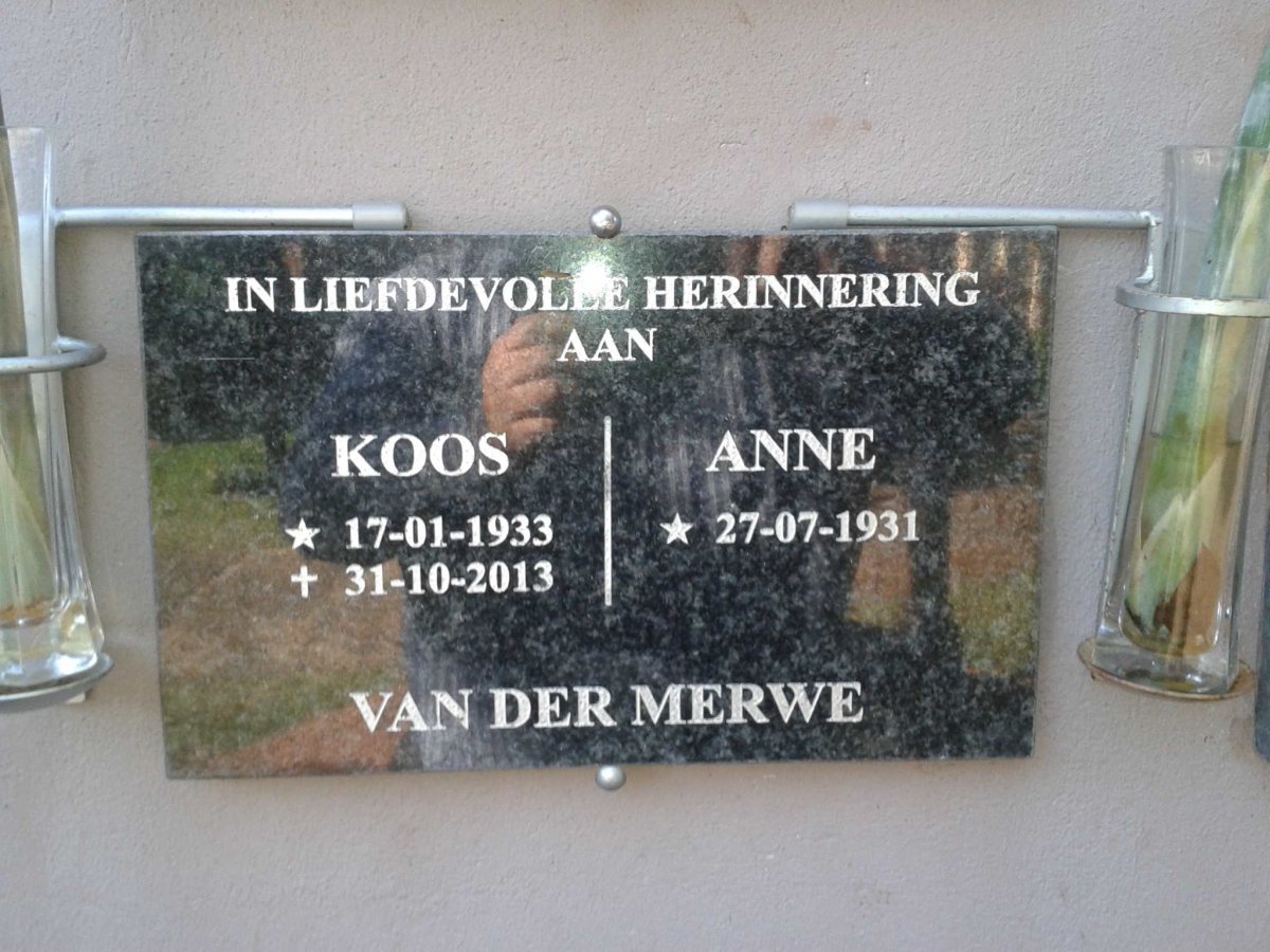 MERWE Koos, van der 1933-2013 &amp; Anne 1931-