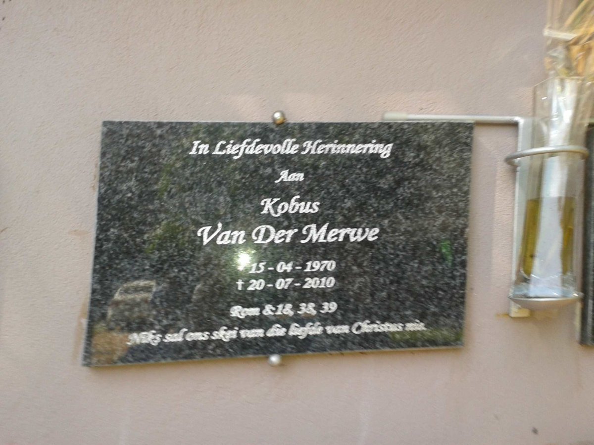 MERWE Kobus, van der 1970-2010
