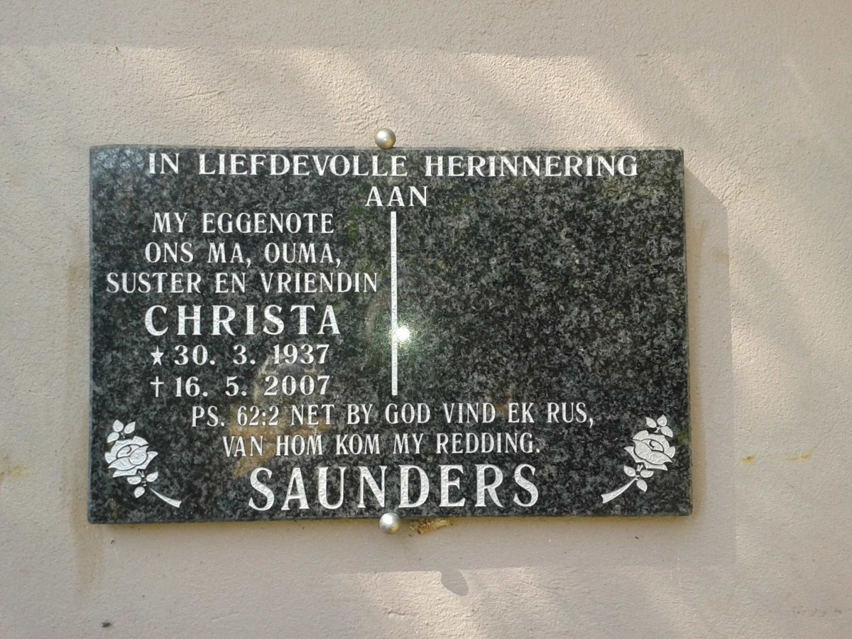 SAUNDERS Christa 1937-2007