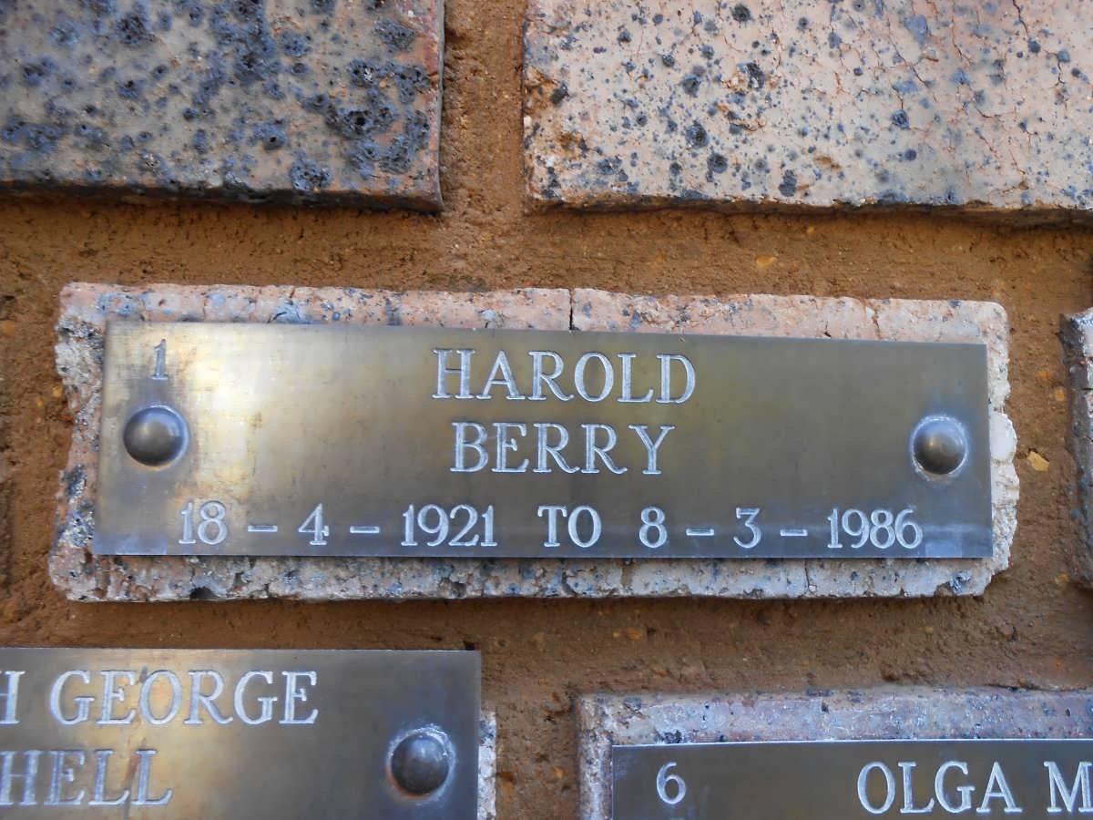 BERRY Harold 1921-1986