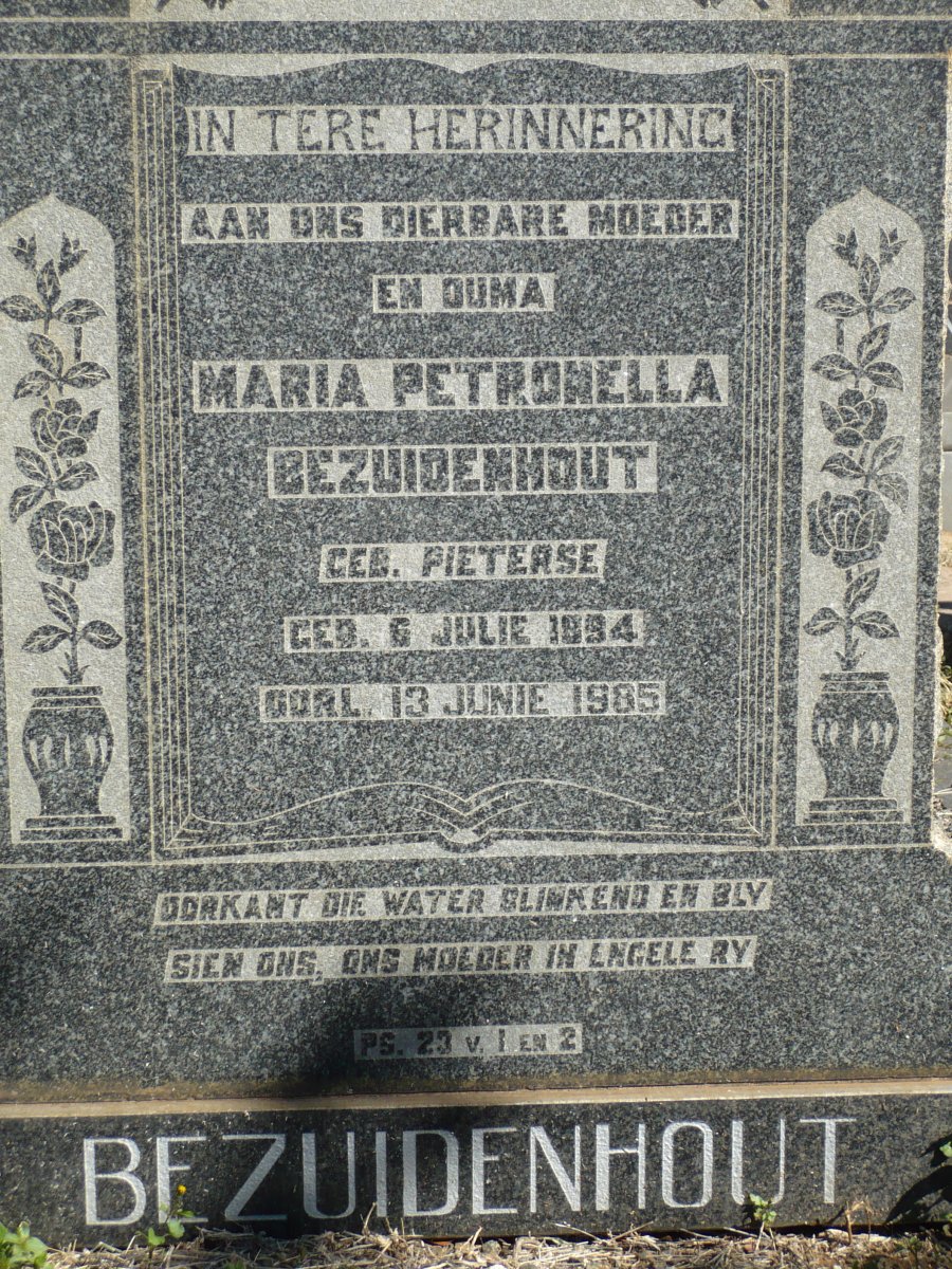 BEZUIDENHOUT Maria Petronella nee PIETERSE 1894-1985