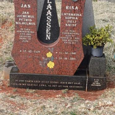 CLAASSEN Jan Jochemus Petrus Wilhelmus 1939-2009 & Catharina Sophia NAUDE 1940-2001