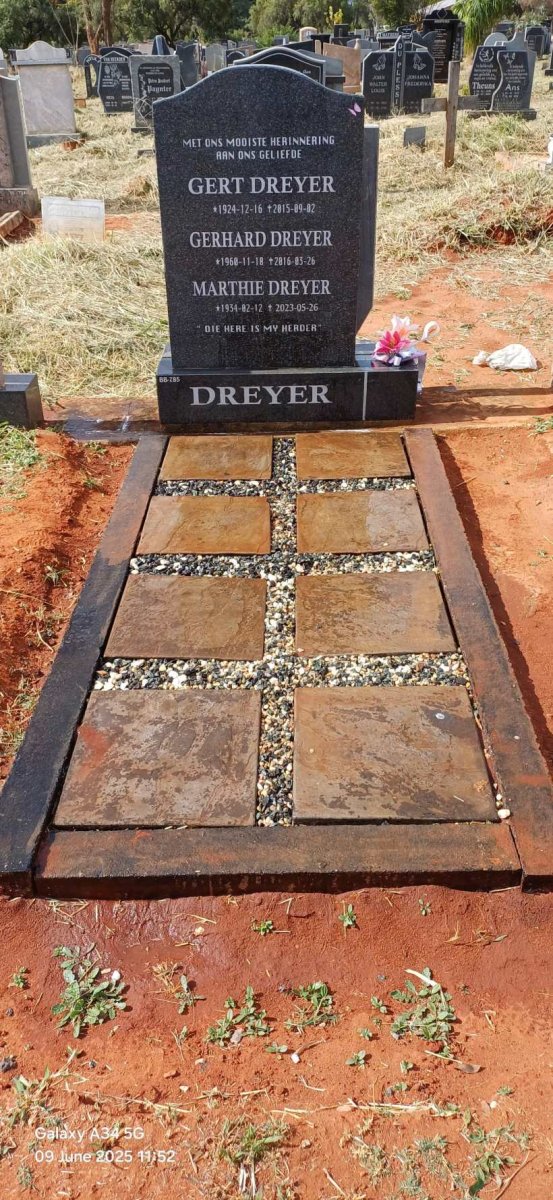 DREYER Gert 1924-2015 & Marthie 1934-2023 :: DREYER Gerhard 1960-2016