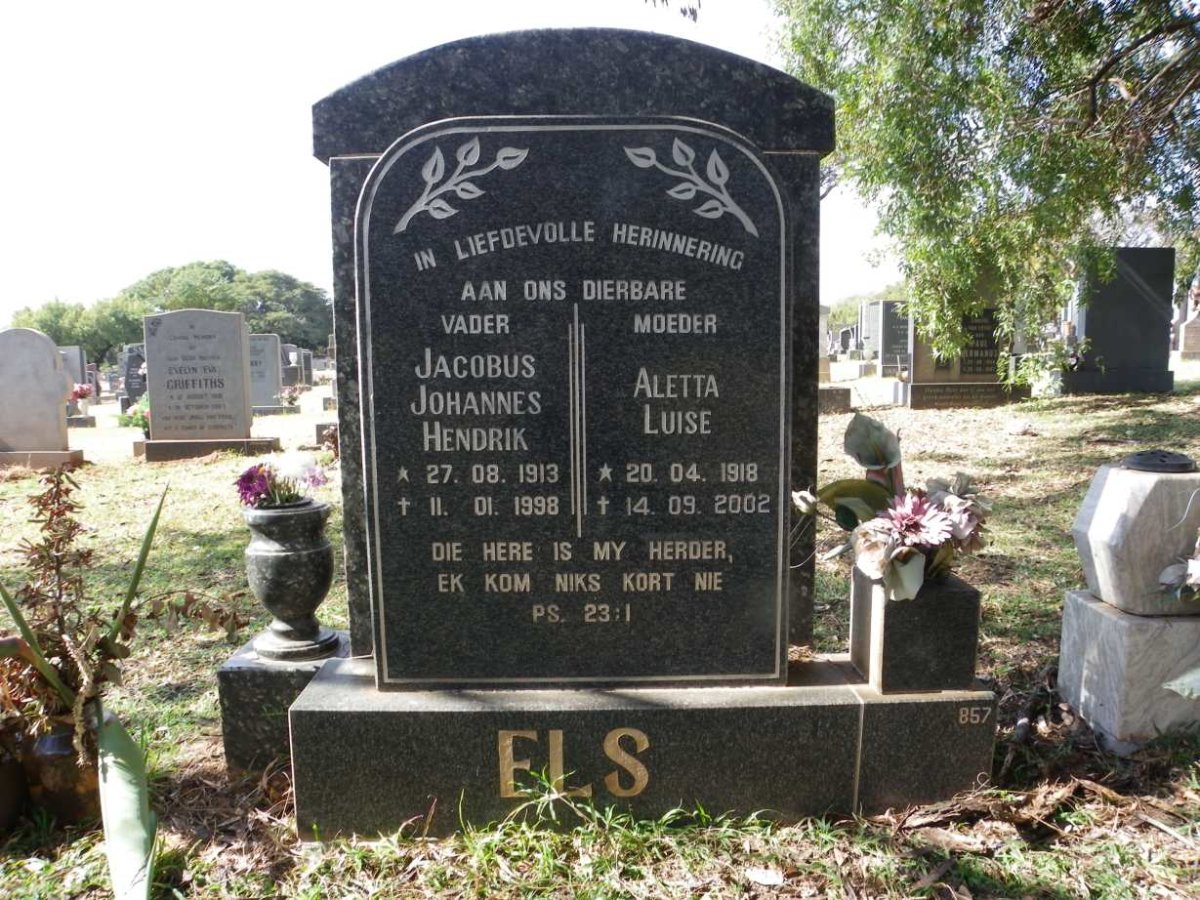 ELS Jacobus Johannes Hendrik 1913-1998 &amp; Aletta Luise 1918-2002