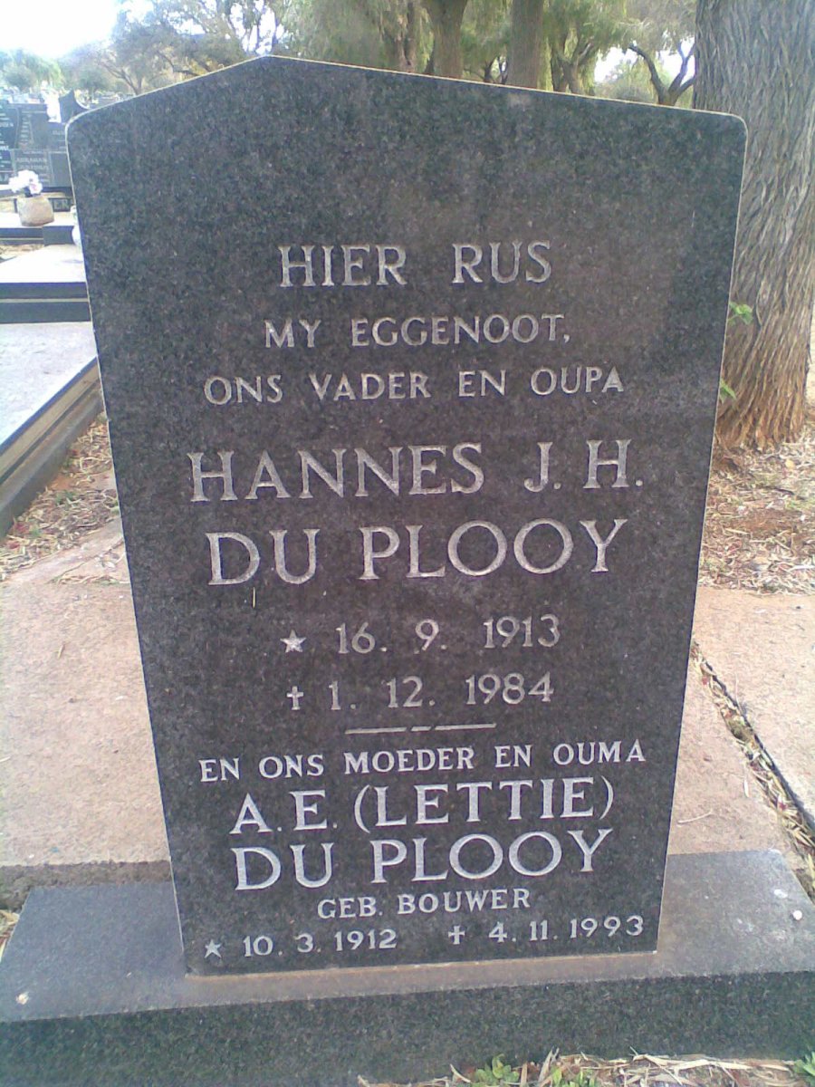 PLOOY Hannes J.H., du 1913-1984 &amp; A.E. BOUWER 1912-1993