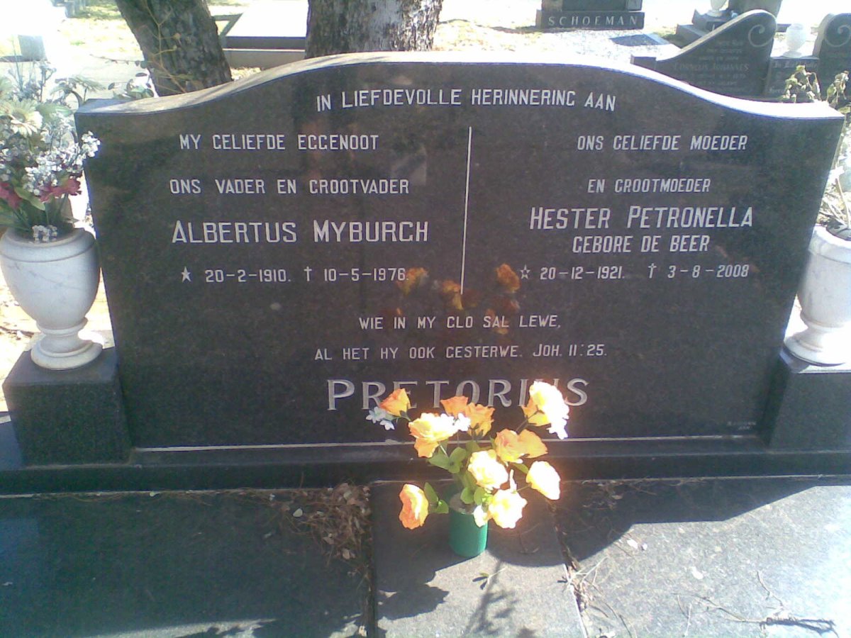 PRETORIUS Albertus Myburgh 1910-1976 &amp; Hester Petronella DE BEER 1921-2008