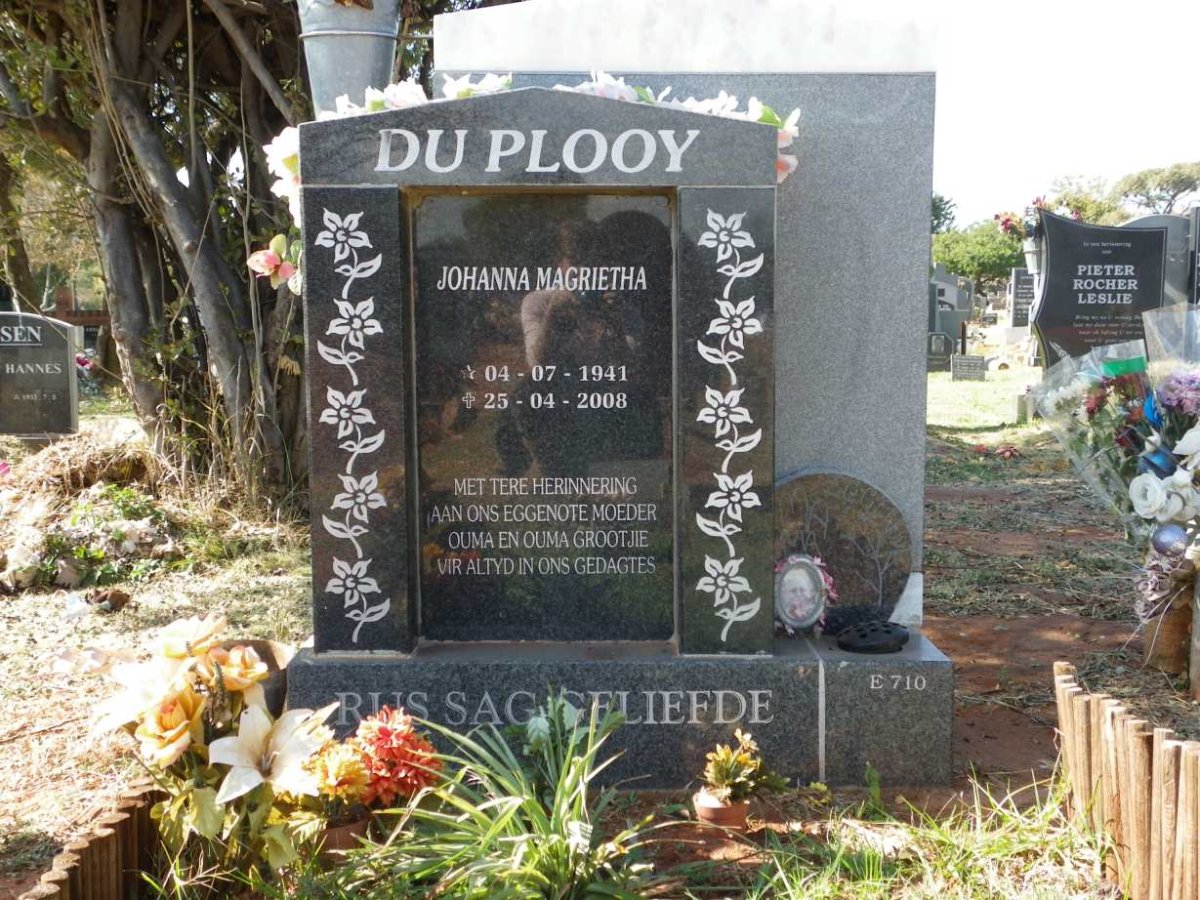 PLOOY Johanna Magrietha, du 1941-2008