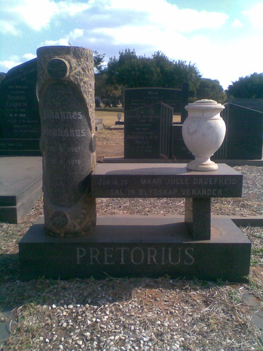 PRETORIUS Johannes Stephanus 1907-1976