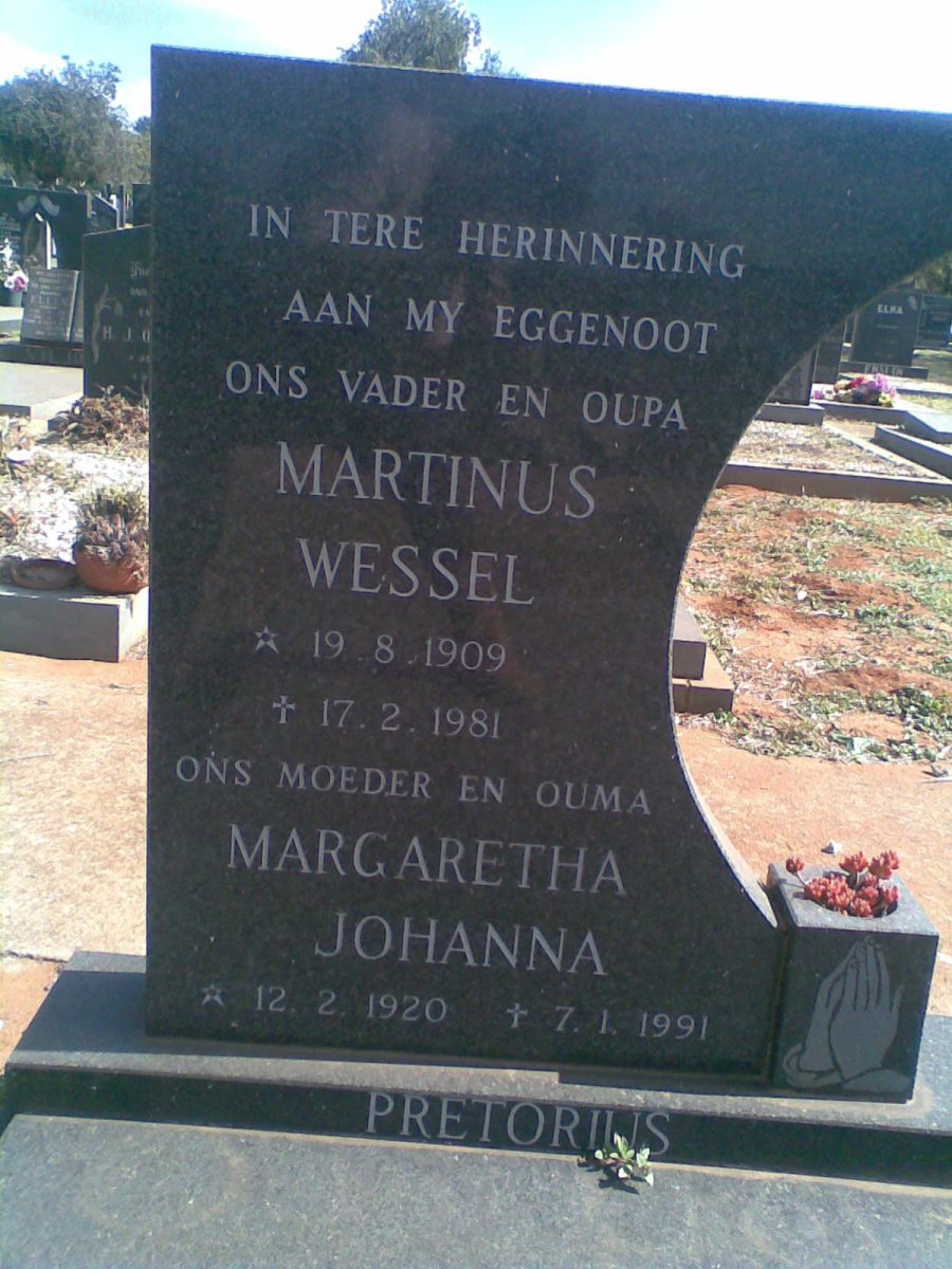 PRETORIUS Marthinus Wessel 1909-1981 &amp; Margaretha Johanna 1920-1991