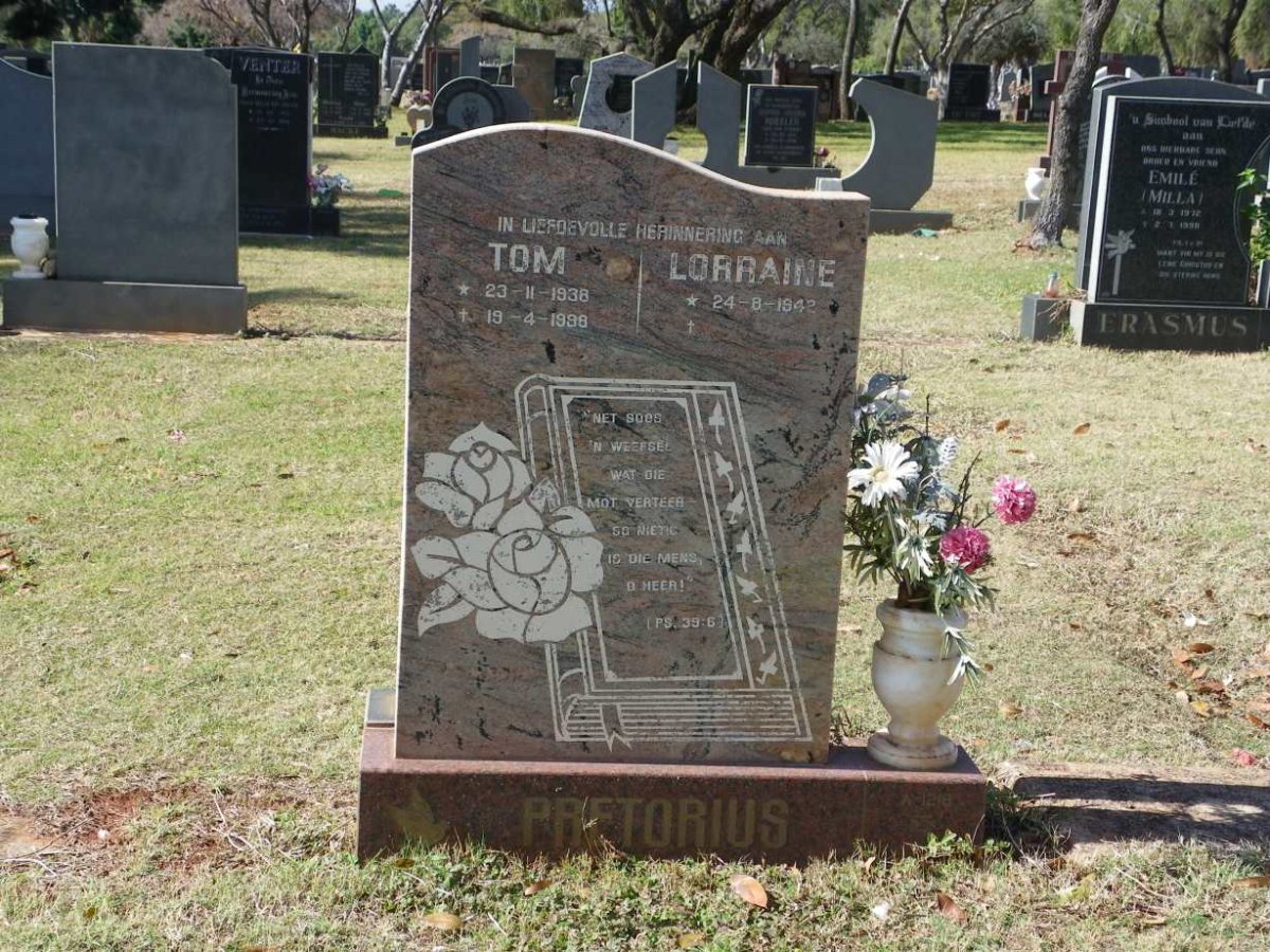 PRETORIUS Tom 1938-1998 &amp; Lorraine 1942-