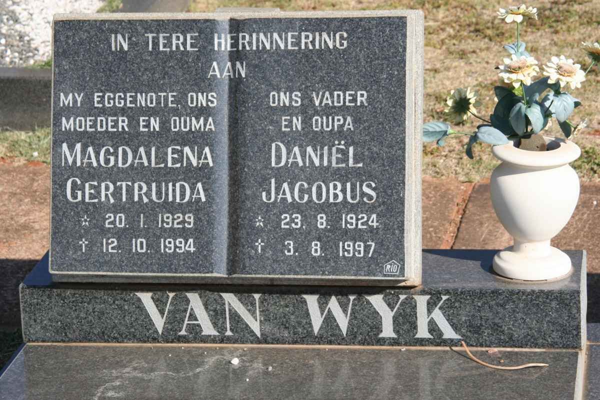 WYK Daniel Jacobus, van 1924-1997 &amp; Magdalena Gertruida 1929-1994