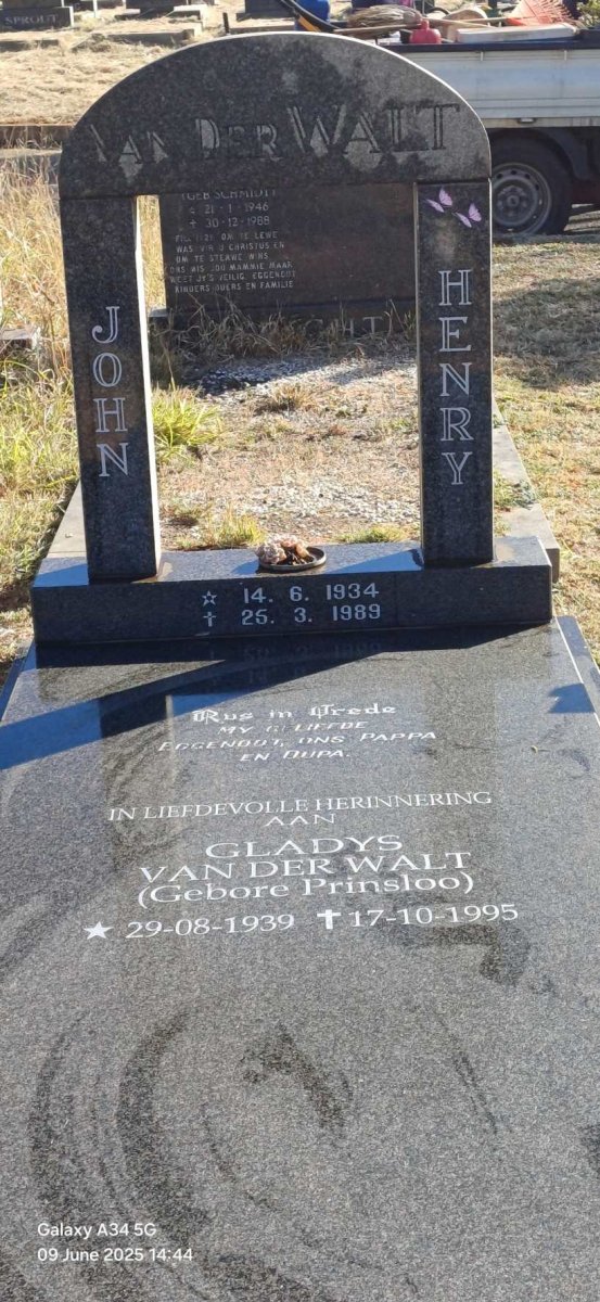 WALT John Henry, van der 1934-1989 & Gladys PRINSLOO 1939-1995