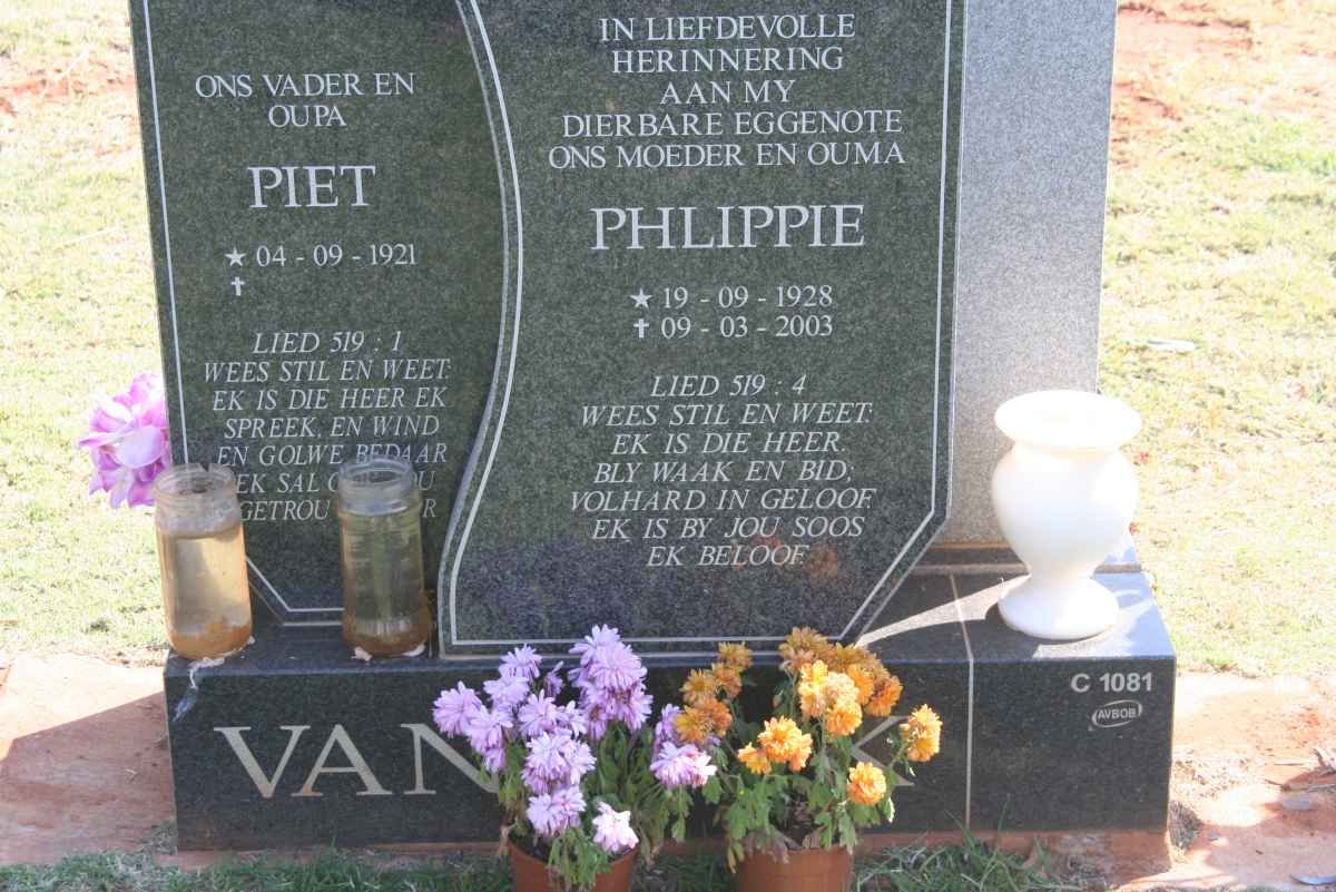 WYK Piet, van 1921- &amp; Phlippie 1928-2003