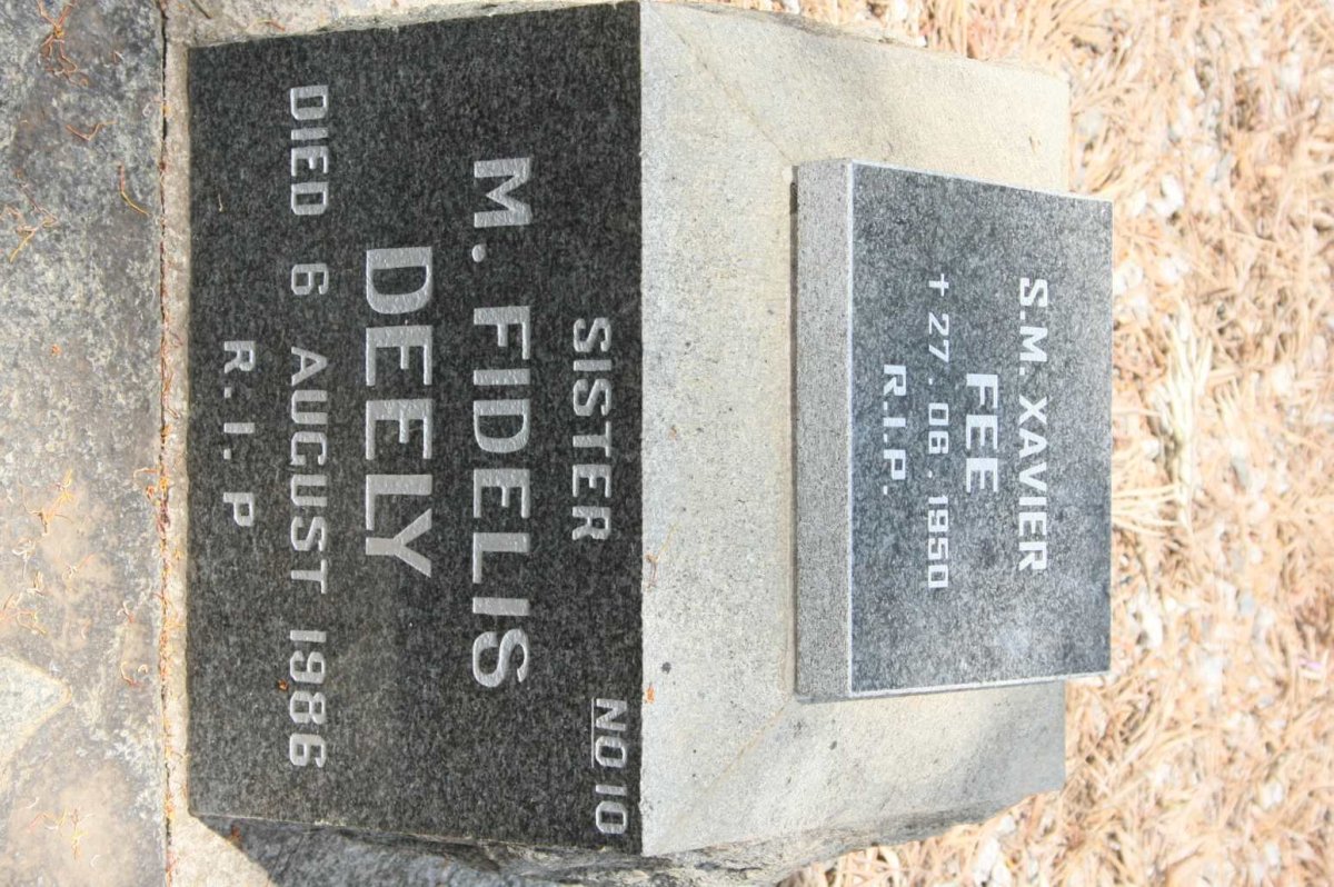 FEE Xavier -1950 :: DEELY Fidelis -1986
