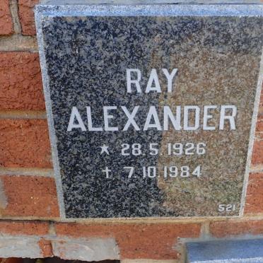 ALEXANDER Ray 1926-1984