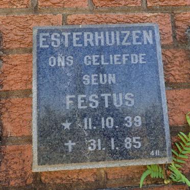 ESTERHUIZEN Festus 1939-1985