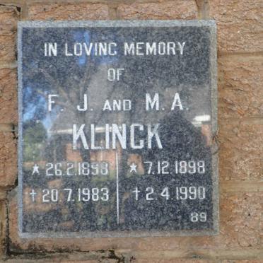 KLINCK F.J. 1898-1983 &amp; M.A. 1898-1990