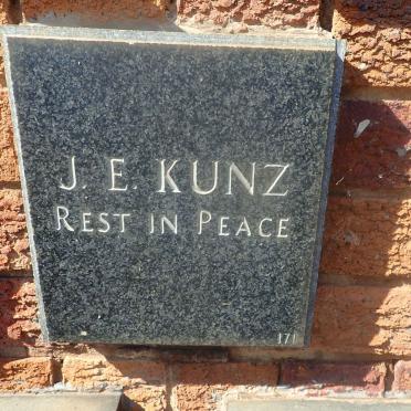 KUNZ J.E.
