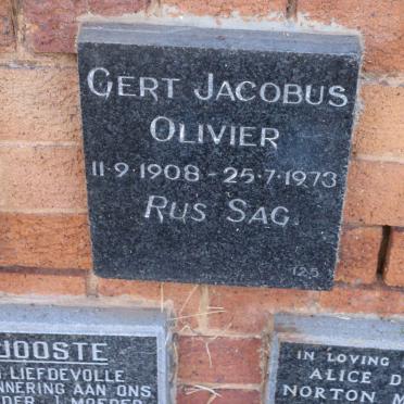 OLIVIER Gert Jacobus 1908-1973