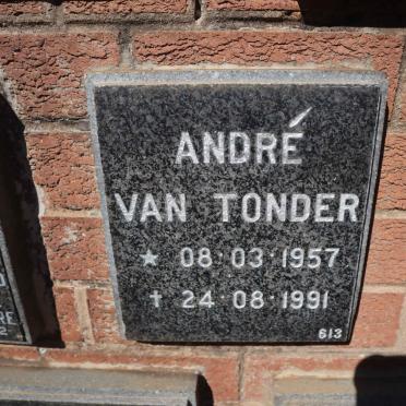 TONDER Andre, van 1957-1991