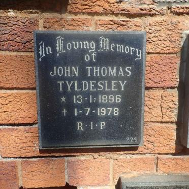TYLDESLEY John Thomas 1896-1978