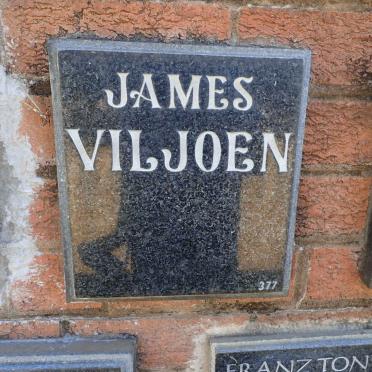 VILJOEN James