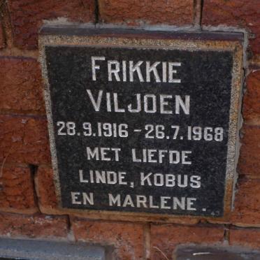 VILJOEN Frikkie 1916-1968