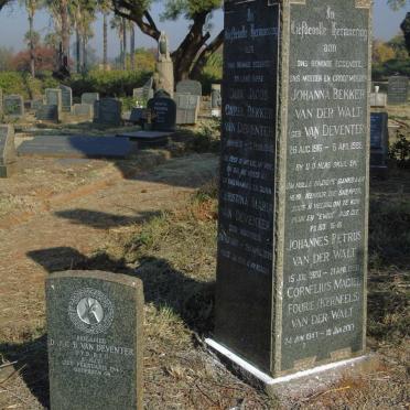 WALT Johannes Petrus, van der 1920-1998 & Johanna Bekker VAN DEVENTER 1916-1985 :: WALT Cornelius Magiel Fourie, van der 1947-2017