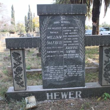 HEWER William 1884-1958 &amp; Johanna Sophia 1892-1949