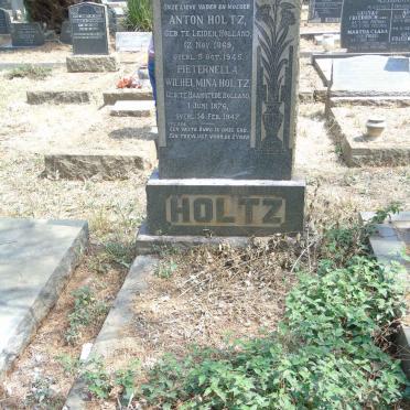 HOLTZ Anton 1869-1945 &amp; Pieternella Wilhelmina 1876-1947