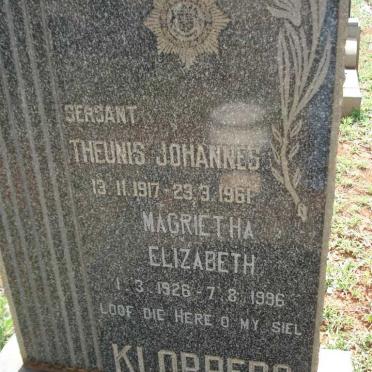 KLOPPERS Theunis Johannes 1917-1961 &amp; Magrietha Elizabeth 1926-1996