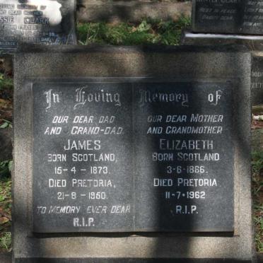 LOGAN James 1873-1950 & Elizabeth 1866-1962