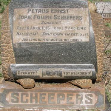 SCHEEPERS Petrus Ernst Jopie Fourie 1915-1942