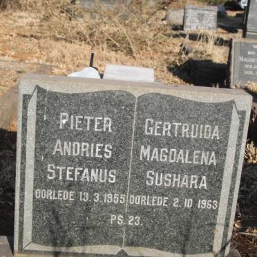 SMIT Pieter Andries Stefanus -1955 & Gertruida Magdalena Sushara -1963