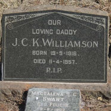 WILLIAMSON J.C.K. 1916-1957 :: SWART Magdalena S.C. nee FOUCHE 1902-1960