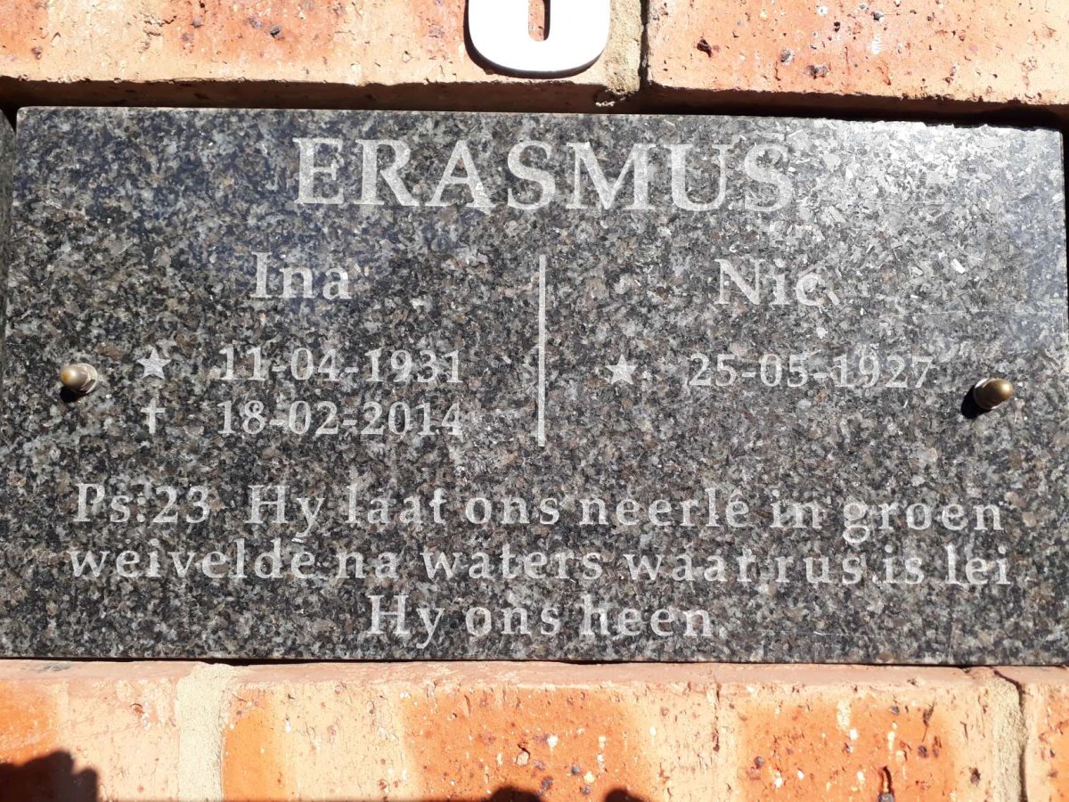 ERASMUS Nic 1927- &amp; Ina 1931-2014