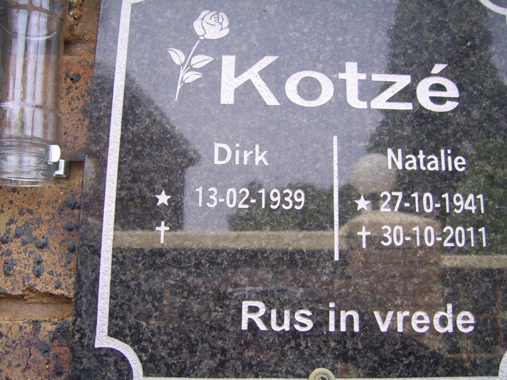 KOTZE Dirk 1939- &amp; Natalie 1941-2011