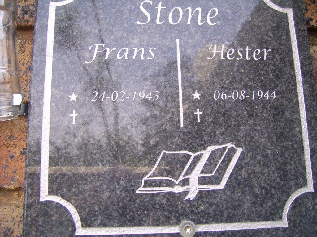 STONE Frans 1943- &amp; Hester 1944-