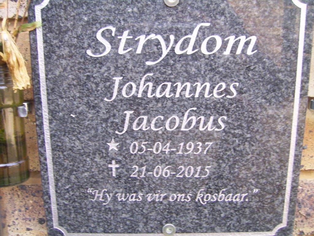 STRYDOM Johannes Jacobus 1937-2015