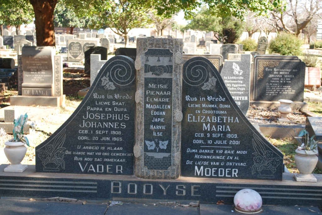 BOOYSE Josephus Johannes 1908-1965 &amp; Elizabeth Maria 1909-2001
