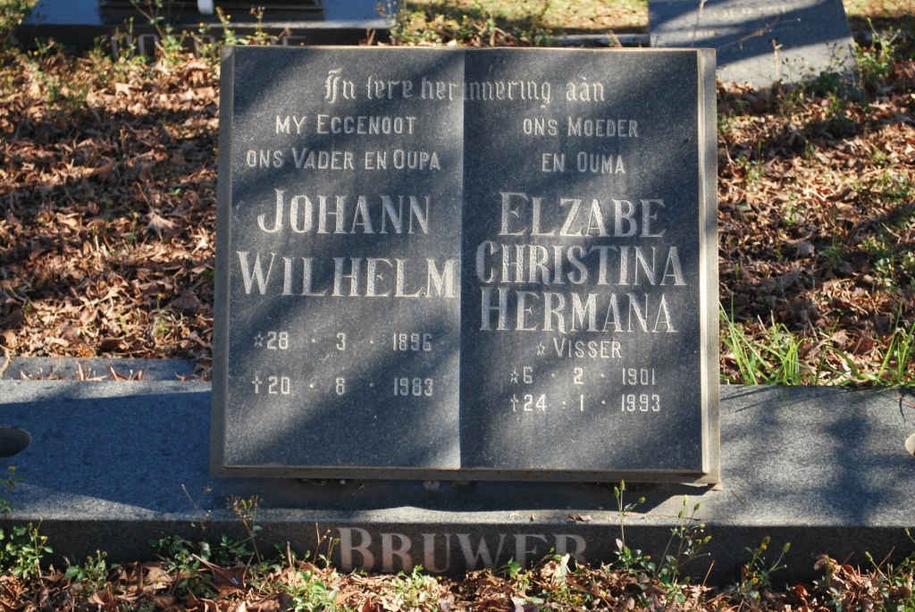 BRUWER Johann Wilhelm 1896-1983 &amp; Elzabe Christina Hermana VISSER 1901-1993